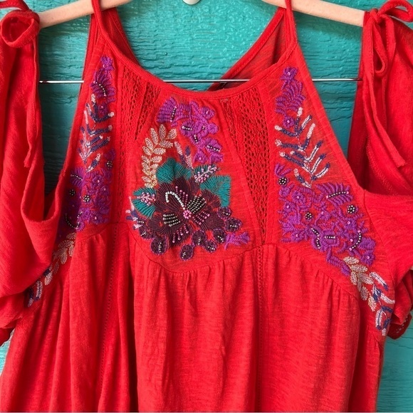 CLEARANCE FREE PEOPLE FAST TIMES EMBROIDERED BEADED FLOWY TOP RED MEDIUM - Picture 5 of 13